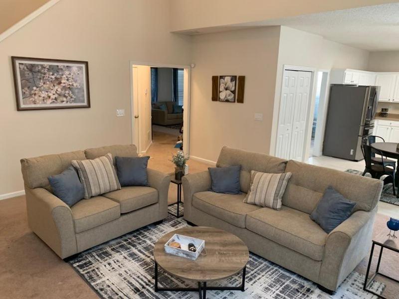 Enjoy This Amazing Home With Porch & Grill Near Dt Woodstock Ngoại thất bức ảnh